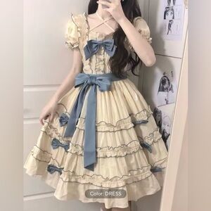 NEW Sweet Harajuku Lolita Cream Dress with Blue Bows